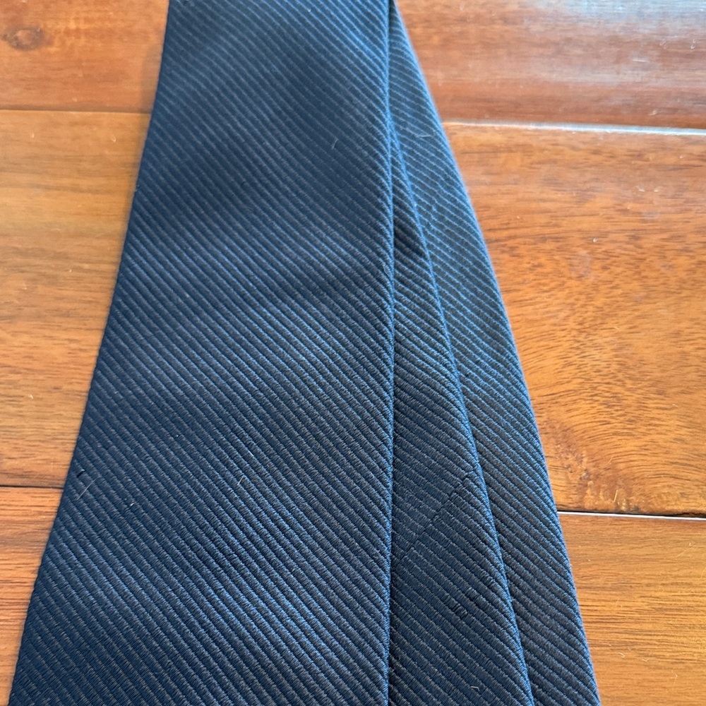 Brooks Brothers 100% Silk Blue Men's Tie - Picture 3 of 4